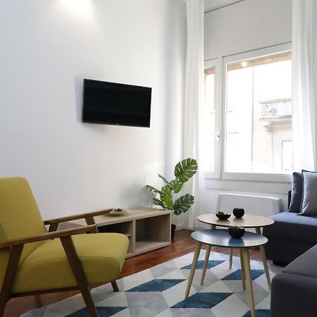 2 Design Apartments in Piazza San Marco Milano Esterno foto