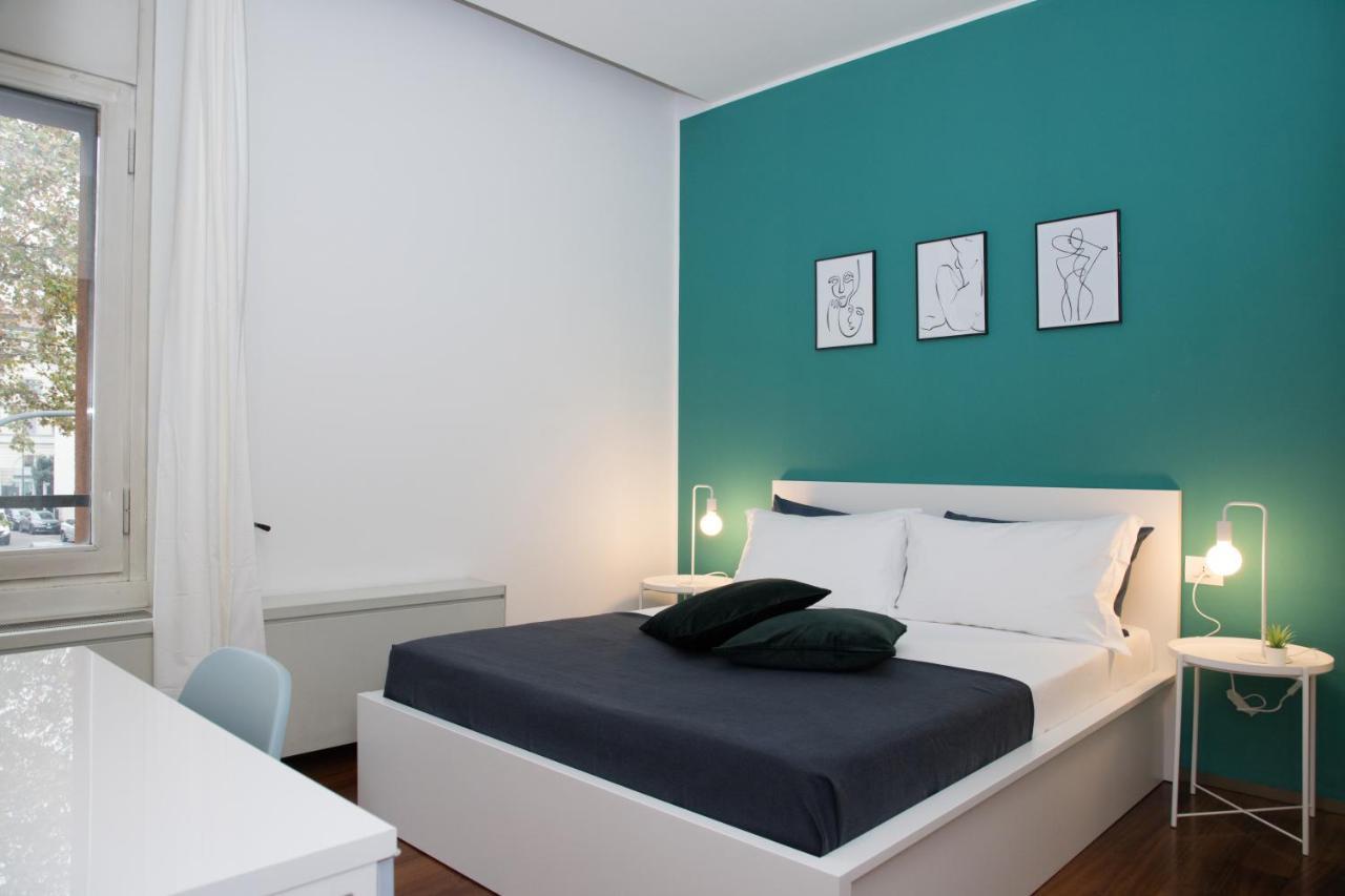 2 Design Apartments in Piazza San Marco Milano Esterno foto
