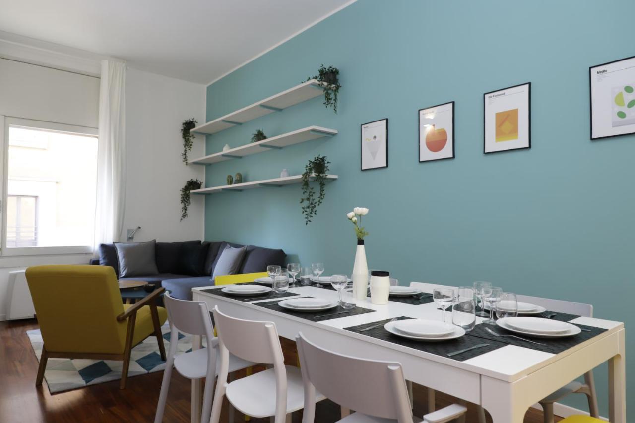 2 Design Apartments in Piazza San Marco Milano Esterno foto