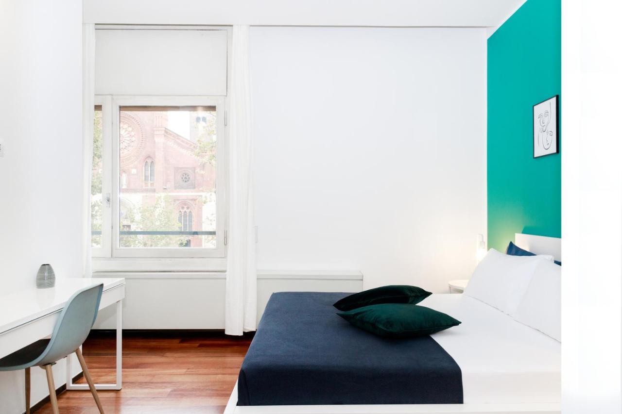 2 Design Apartments in Piazza San Marco Milano Esterno foto